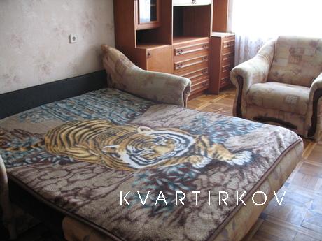 Rent 3-to apartment, Simferopol - apartment by the day