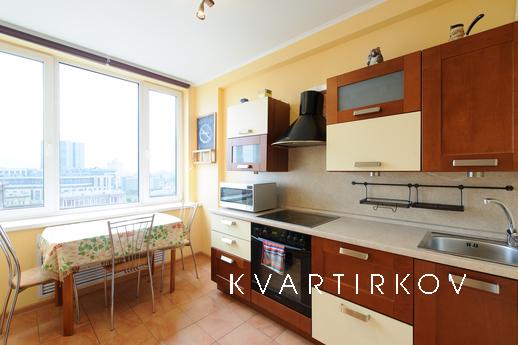 Квартира на сутки метро Смоленская, Москва - квартира посуточно