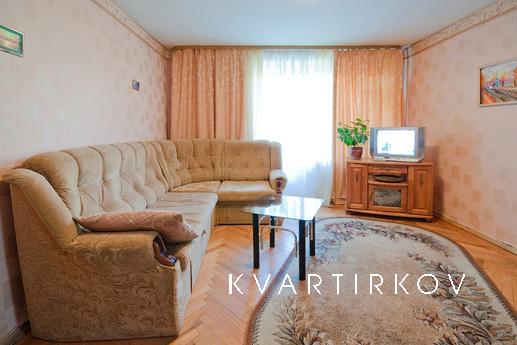 Квартира просторна и уютна, со светлой прихожей, с чудесной 