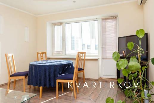 Апартаменты у метро Кропоткинская и Арба, Москва - квартира посуточно