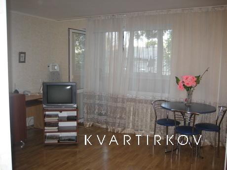Rent 1-room on the  Gogol Str, Simferopol - apartment by the day