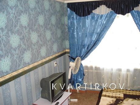 A great option for young people, Kharkiv - apartment by the day