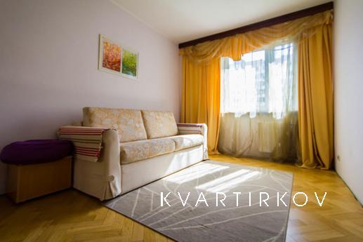 Apartment for rent, Moscow - apartment by the day