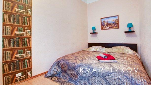 3 комнатная квартира в аренду, Москва - квартира посуточно