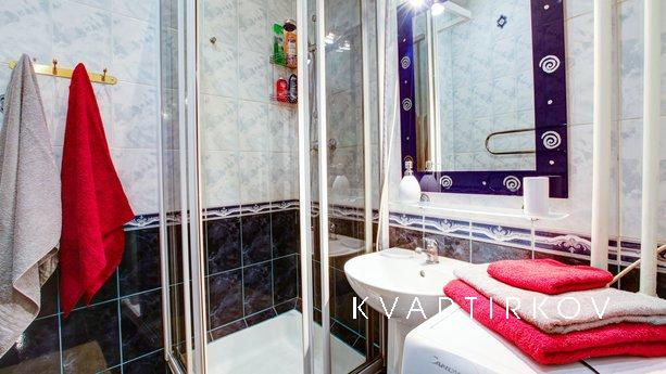 3 комнатная квартира в аренду, Москва - квартира посуточно