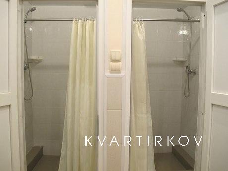 Гостиница эконом класса предлагает жилье, Николаев - квартира посуточно