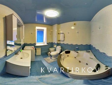 Cockatoo Hostel Khabarovsk (Kakadu Hostel Khabarovsk) - one 