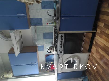 Its comfortable two-bedroom in Park, Chernomorsk (Illichivsk) - apartment by the day