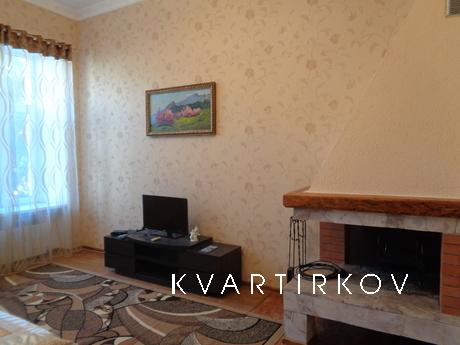 Chic 2x apartment in the center of Yevpa, Yevpatoriya - apartment by the day