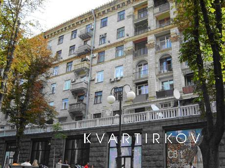 Апартаменти в центрі Києва (Хрещатик), Київ - квартира подобово