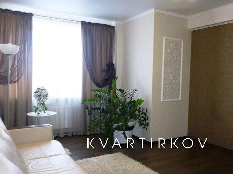 2-комнатная квартира посуточно, Москва - квартира посуточно