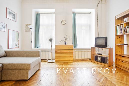 Apartment near the palace, Saint Petersburg - apartment by the day