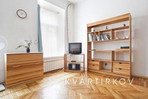 Apartment near the palace, Saint Petersburg - apartment by the day