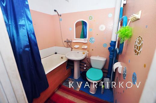 1-комнатная на набережной - вид на море, Новороссийск - квартира посуточно