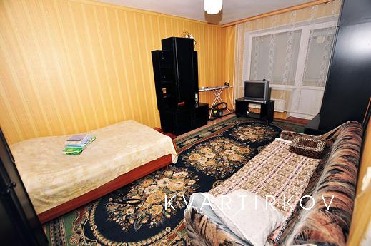 1-комнатная на набережной - вид на море, Новороссийск - квартира посуточно