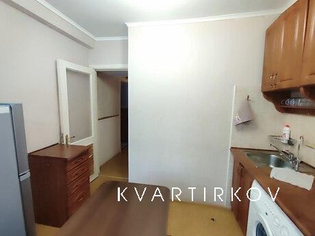 1 sq.m. Shalimova, NAU, Kyiv - apartment by the day