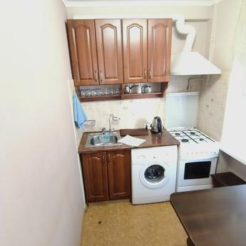 1 к.кв. Шалімова, НАУ, Київ - квартира подобово