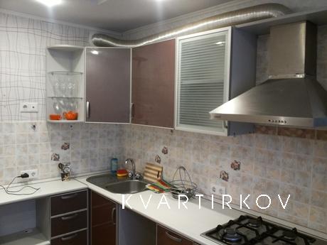 2 bedroom, eye microsurgery, Volgograd - apartment by the day