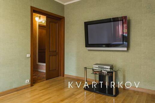 2-комнатная квартира на Курской, Москва - квартира посуточно