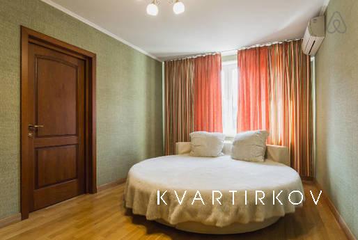 Сдам 2-х комнатную квартиру на станции метро Курская/Чкаловс