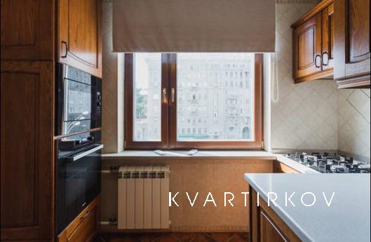 2-комнатная квартира на Курской, Москва - квартира посуточно