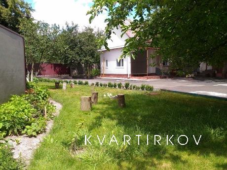 Оренда будинку подобово Миргород, Миргород - квартира посуточно