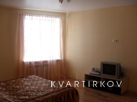 Сдаётся однокомнатная квартира по улице Кловская. Аккуратная