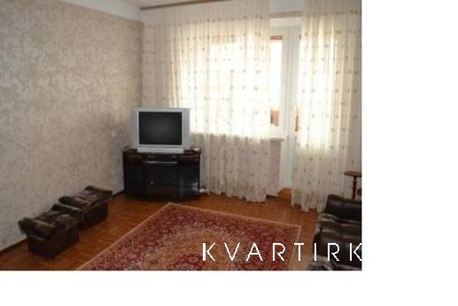 Сдам двухкомнатную квартиру по улице Гарабурды. Комнаты изол