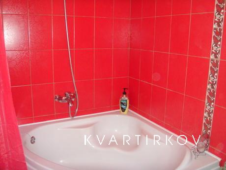 The apartment is renovated on approx. The October / ul.Yuzhn