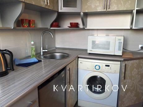 apartment in the center, Cherkasy - apartment by the day