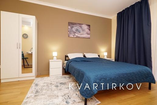 Квартира-студия расположена в респектабельном квартале г. Ка