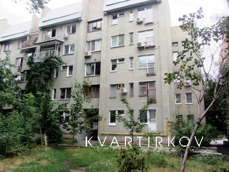 One bedroom apartment on the Hem, Kyiv - apartment by the day