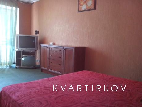 1 / k, Lenina ave., 250 UAH, Mykolaiv - apartment by the day