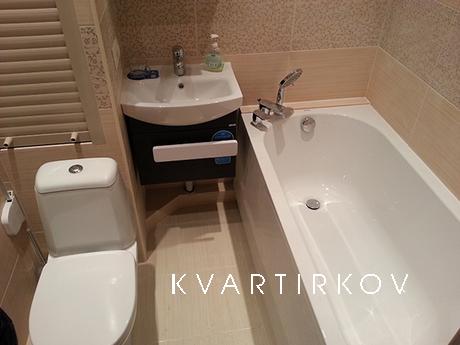 Сдаем квартиру, в которой сделан современный ремонт, удобная