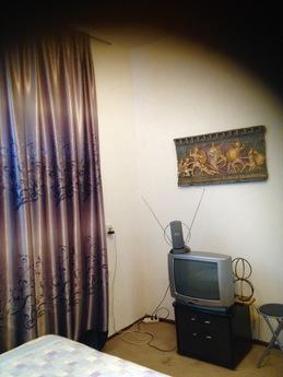 15 minutes walk to the center, Lviv - apartment by the day