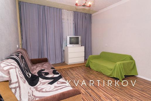 1 кому. квартира навпроти ст. Ботанічна, Єкатеринбург - квартира подобово