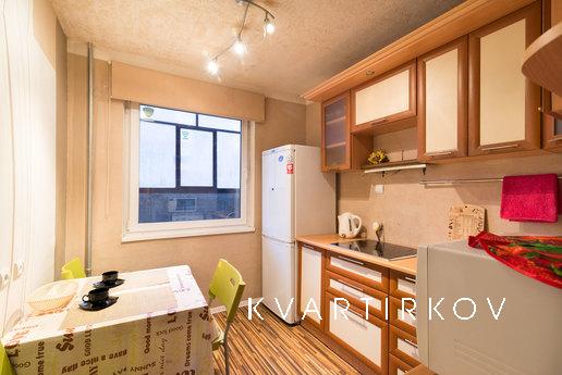 1 кому. квартира навпроти ст. Ботанічна, Єкатеринбург - квартира подобово