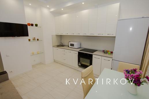 Apartment with designer renovation, Митищі - квартира подобово