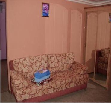 Квартира очень теплая находиться на первом этаже...рядом пар