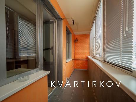 1-комнатная квартира на Кирова, Смоленск - квартира посуточно