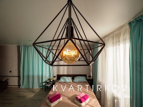 Комфортная светлая стильная квартира-студия с новым евроремо