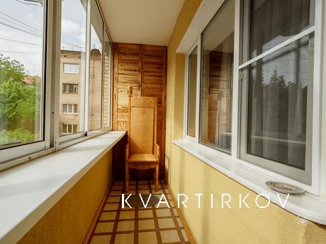 3-комнатная квартира, Смоленск - квартира посуточно