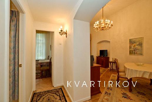 In the heart, Saint Petersburg - apartment by the day