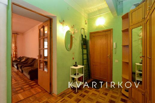 Apartment for a big company., Saint Petersburg - apartment by the day