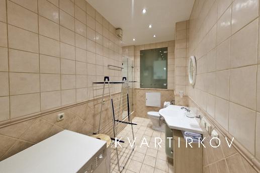 Luxury Apartments, Saint Petersburg - apartment by the day