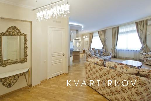 Luxury Apartments, Saint Petersburg - apartment by the day