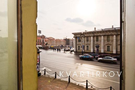 Квартира на головній вулиці міста., Санкт-Петербург - квартира подобово