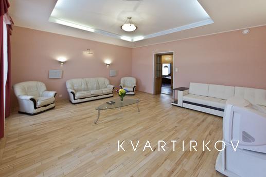 Apartment with Jacuzzi, Санкт-Петербург - квартира подобово