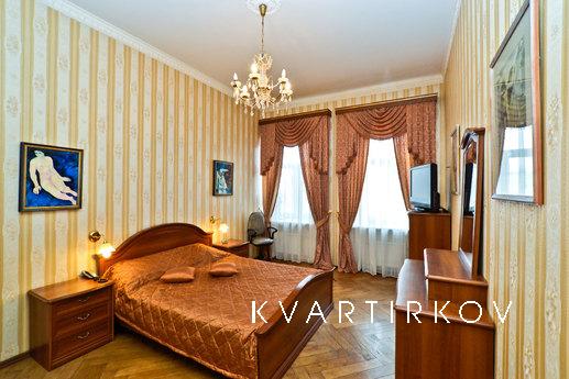 The apartment renovation in the heart of, Санкт-Петербург - квартира подобово