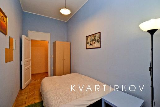 Apartment with Euro renovation, Санкт-Петербург - квартира подобово